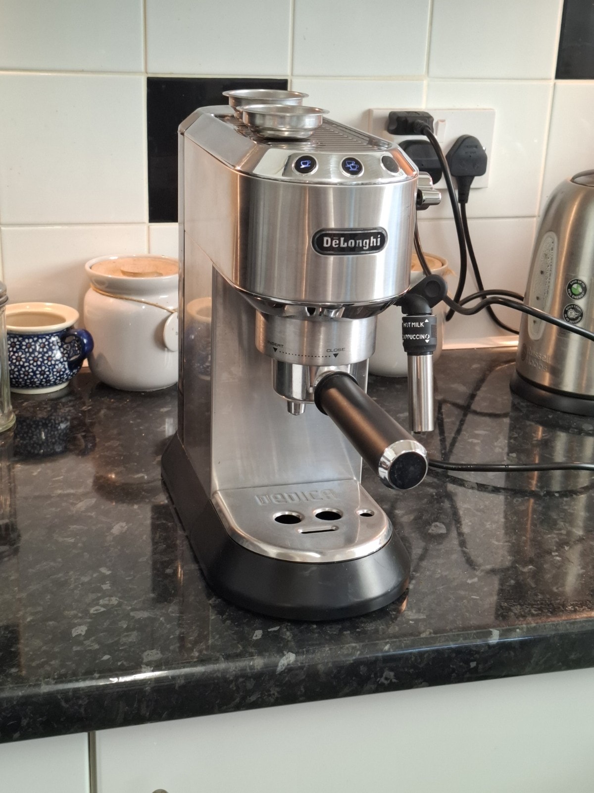 De'Longhi Dedica Style EC 685.M Pump Espresso Machine - Brushed Stainless Steel