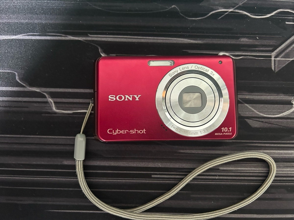 Sony Cybershot DSC-W180 Digital Camera 10.1MP Red Excellent Working Condition
