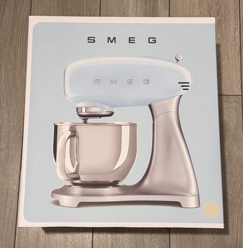 Smeg SMF04CRUK Retro 50s Style Stand Mixer Cream - NEW ✅