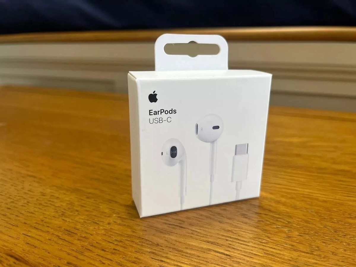 Original Apple USB-C Earphones For iPhone 17 15Plus 15Pro 15 PRO MAX Headphones