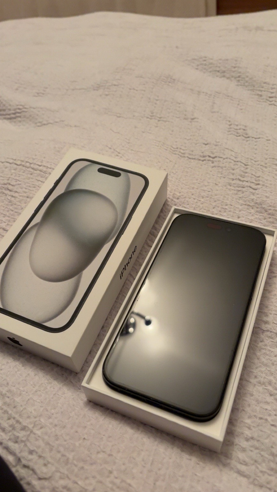 iPhone 15
