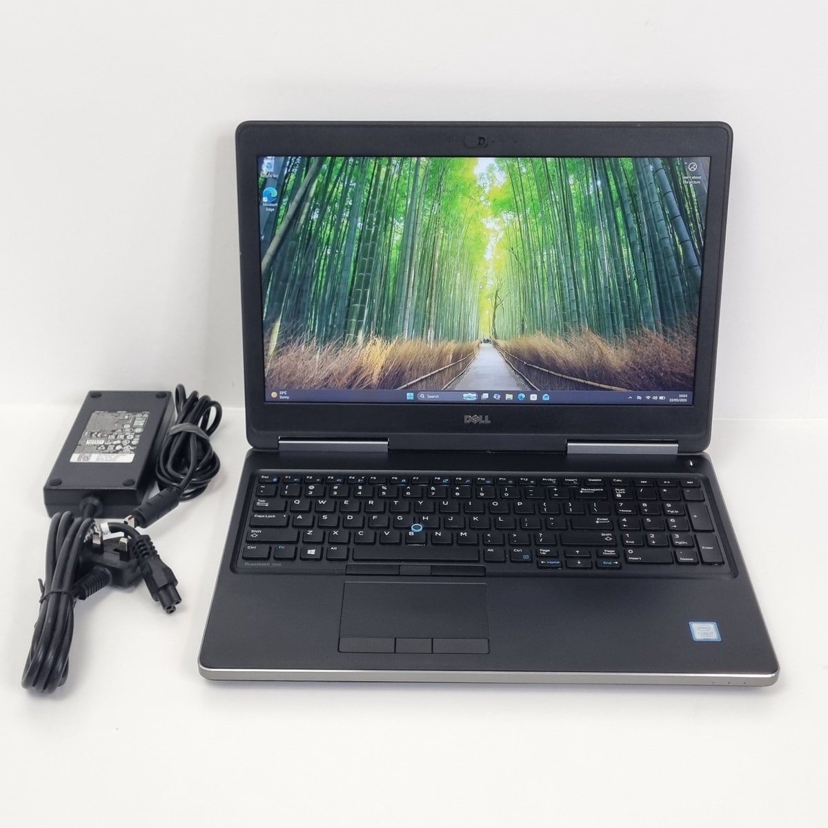 Dell Precision 7520 CAD Gaming Laptop, 15.6" i7-7820HQ Quadro M1200 32GB 1TB SSD