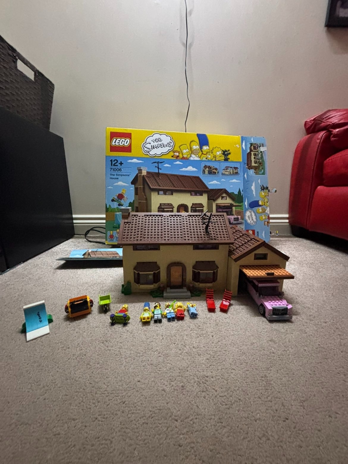 LEGO The Simpsons: The Simpsons House (71006) and all minifigures 100% quality