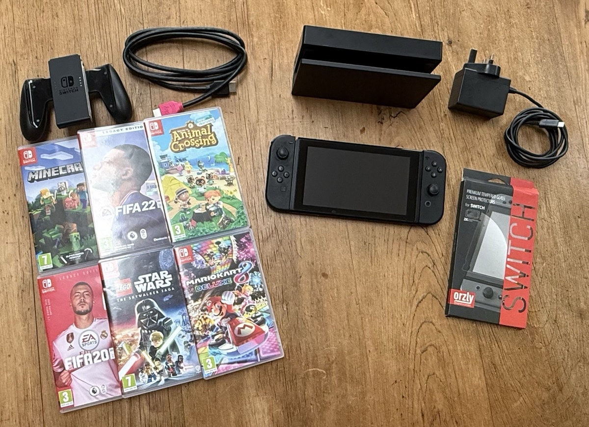 Nintendo Switch With 6 Games