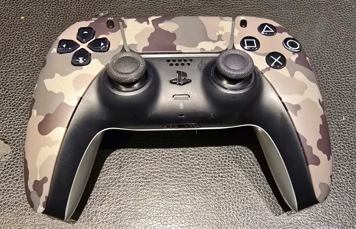 SONY PS5 DualSense controller in Grey Camouflage