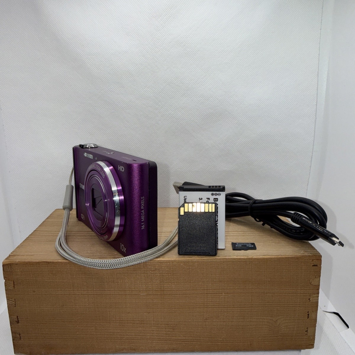 Samsung ST200F Purple 16.1MP Digital Camera WiFi Tested + Charger Battery 2GB