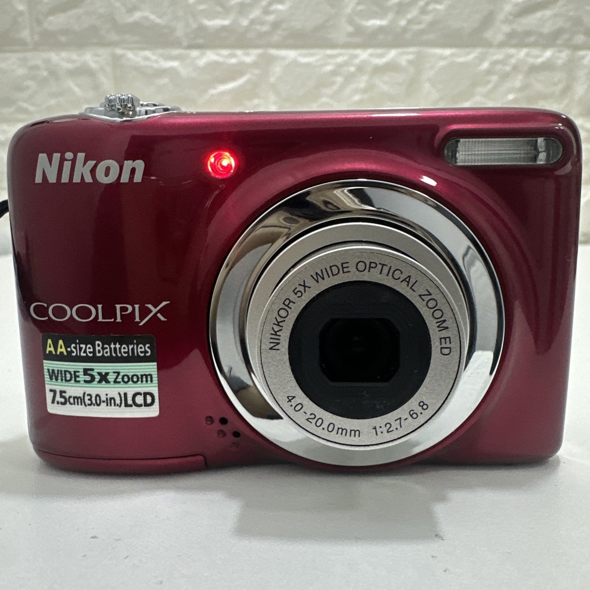 Nikon Digital Camera Coolpix L25 10.1MP Red Tested 5x Nikkor Opened Never Used