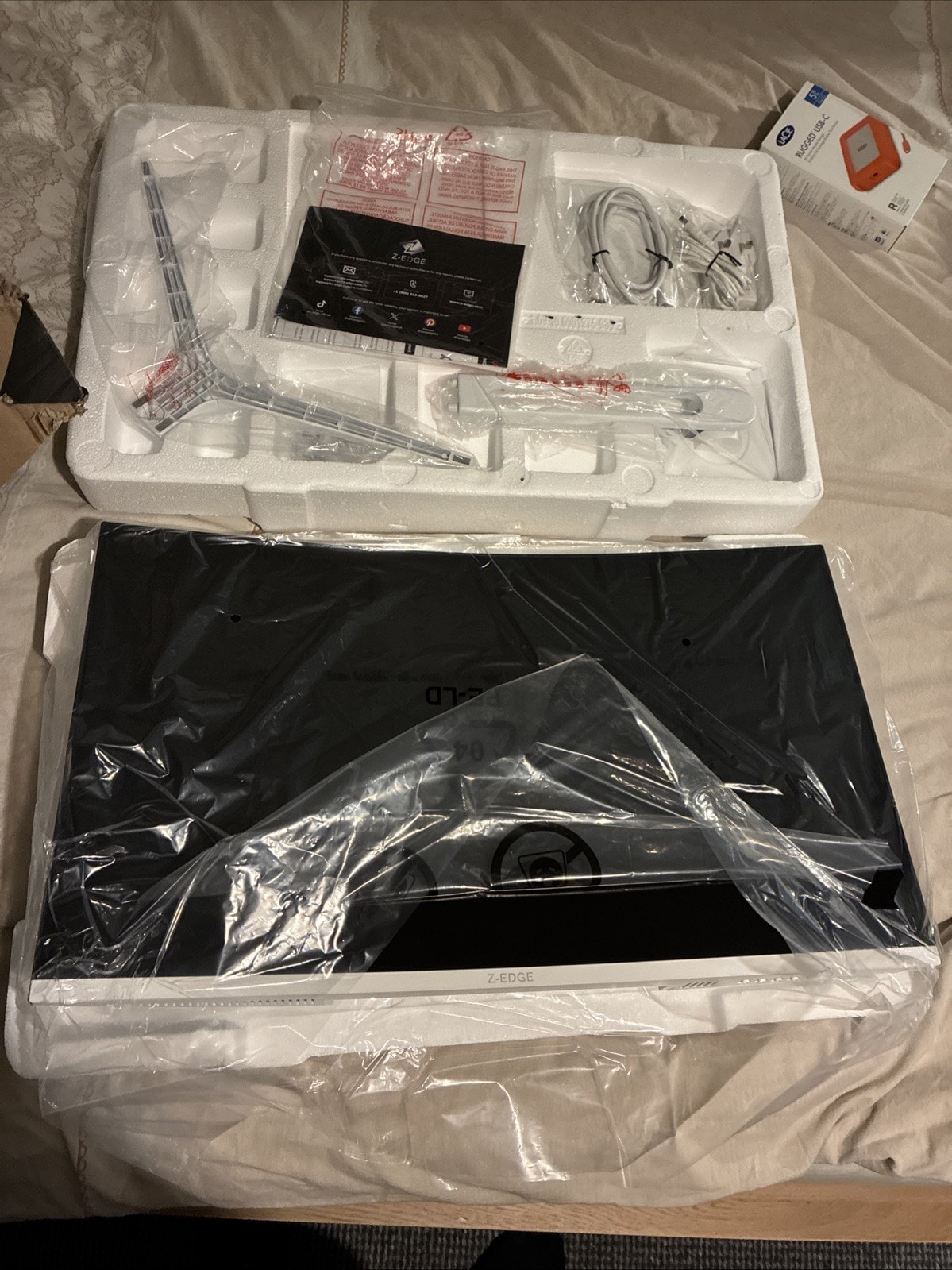 Z-Edge UG27H 27-inch Curved Gaming Monitor 300HZ