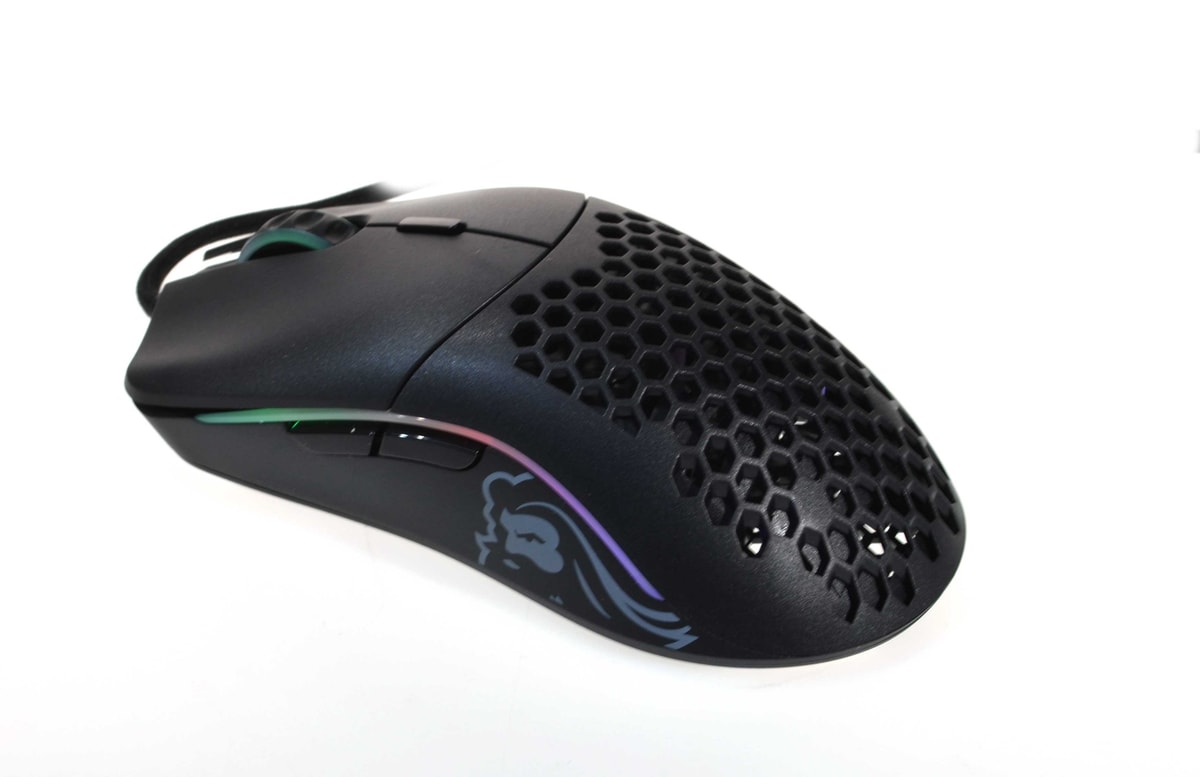 Model O Glorious Gaming Mouse Wired Black 67g RGB 6 Button Programmable