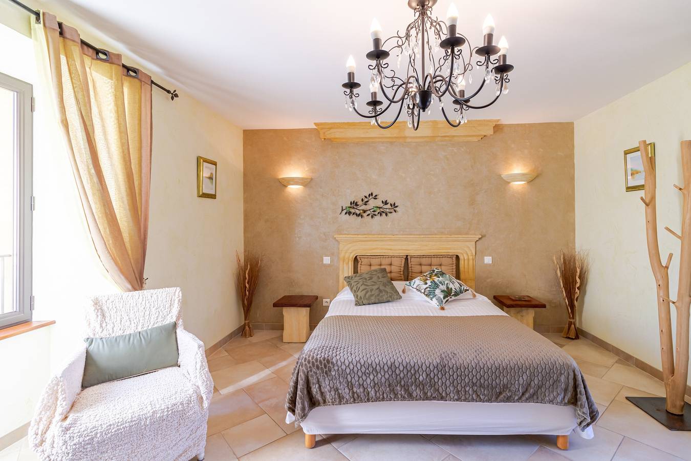 Hotell i Dordogne från 104 kr per natt