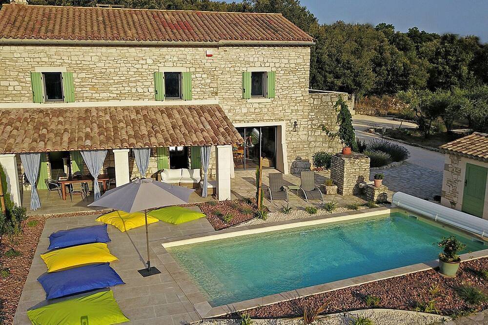 Hotell i Ardèche från 463 kr per natt