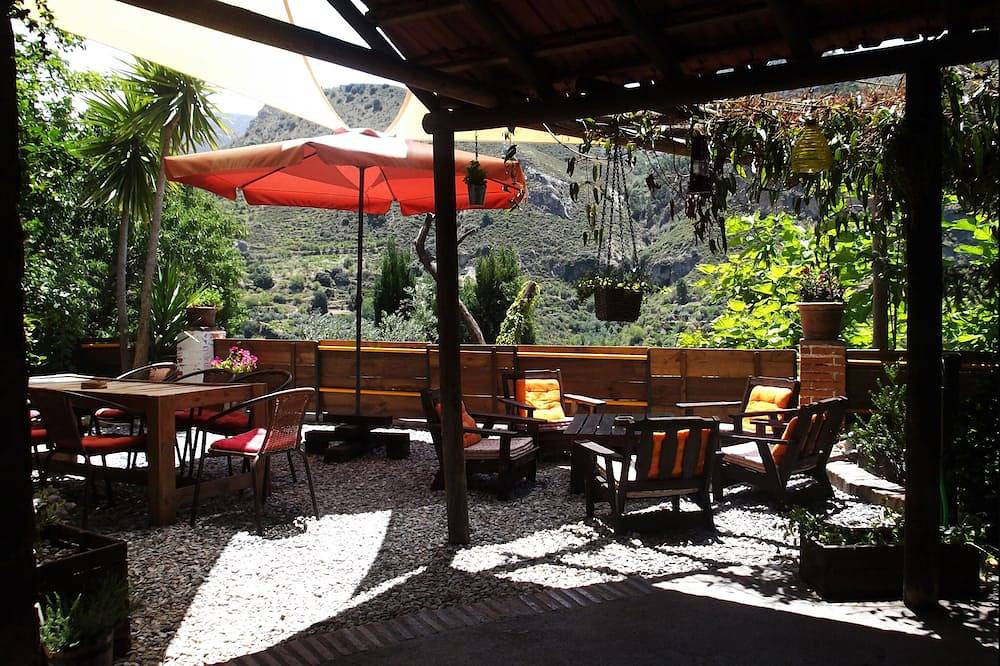 Hotell i Vega de Granada från 42 kr per natt