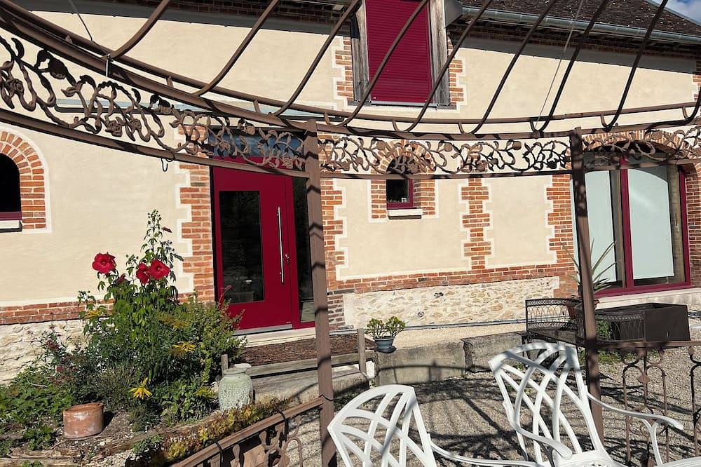 Hotell i Aube från 273 kr per natt