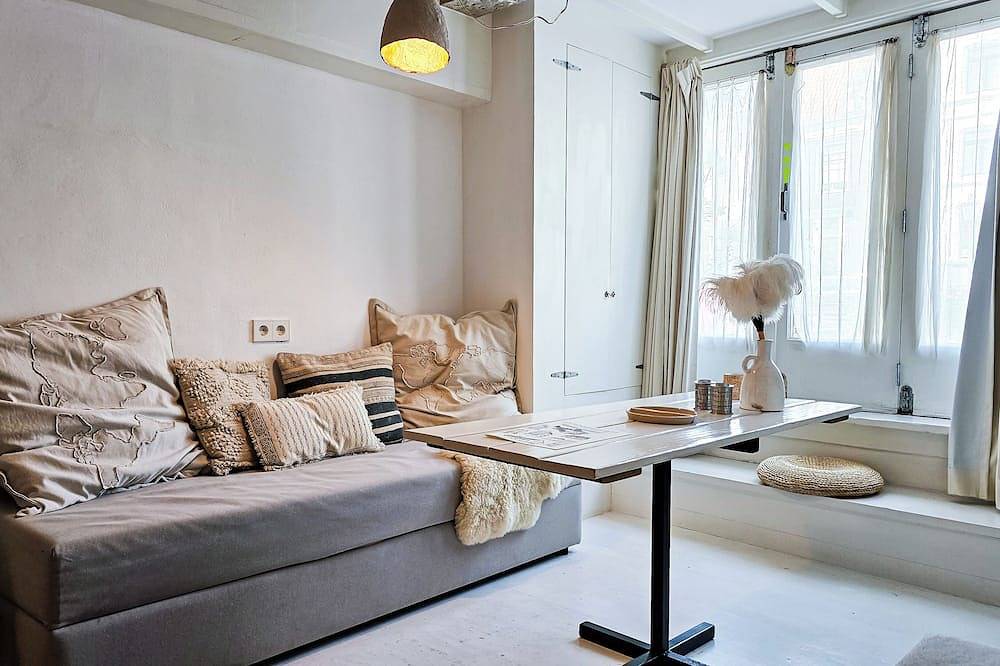 Hotell i Amsterdam från 307 kr per natt