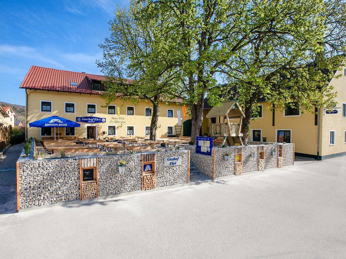 Hotell i Essing från 67 kr per natt