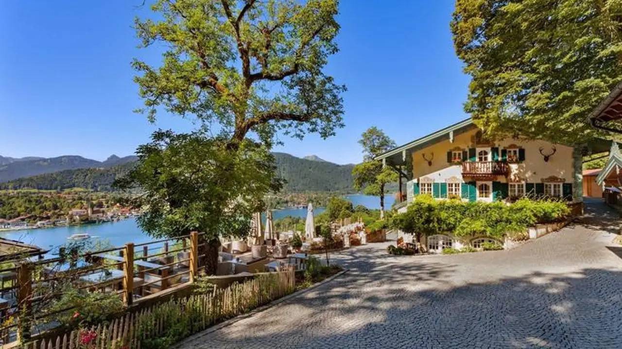 Hotell i Tegernsee från 410 kr per natt