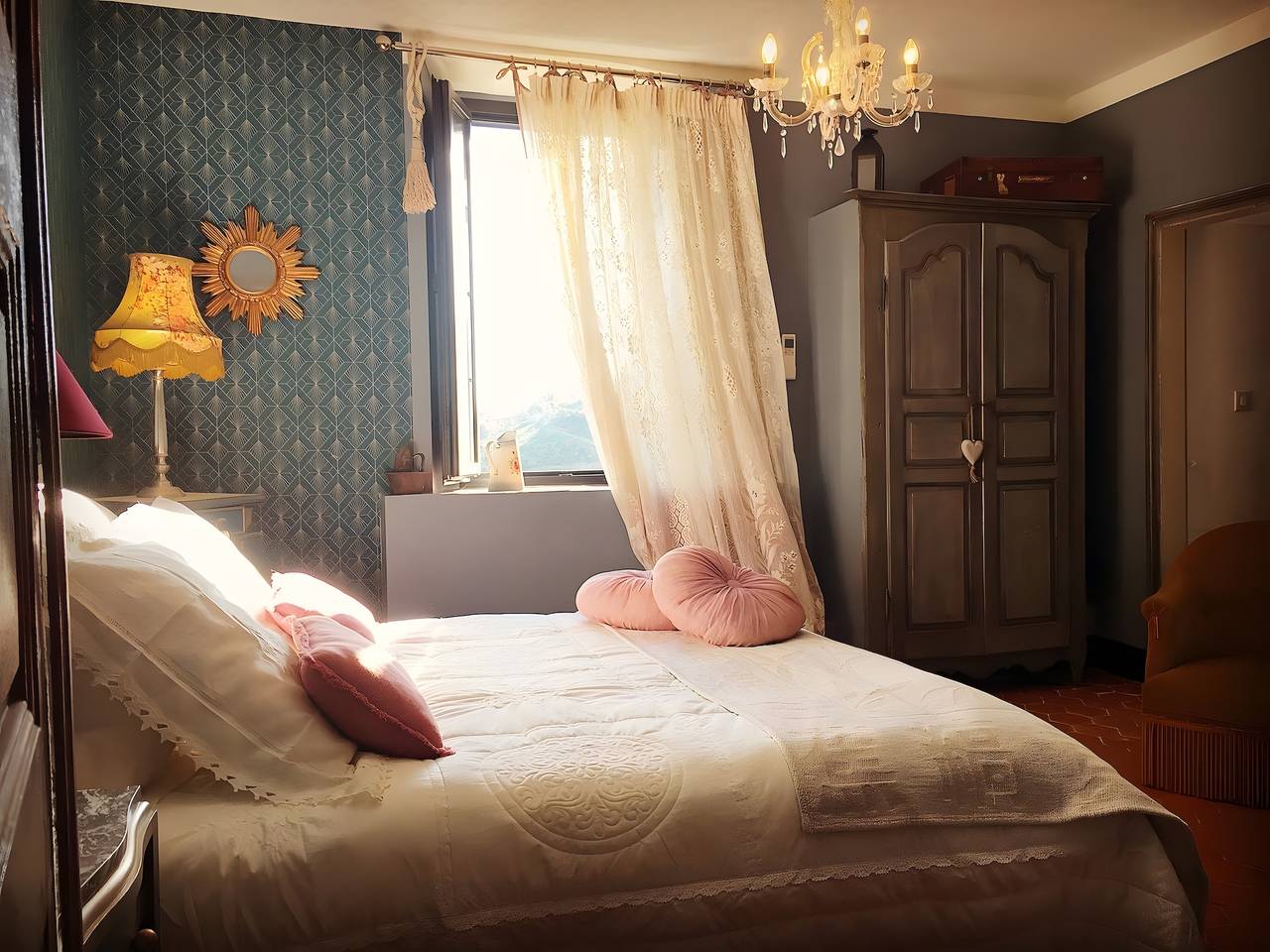 Hotell i Rapale från 128 kr per natt