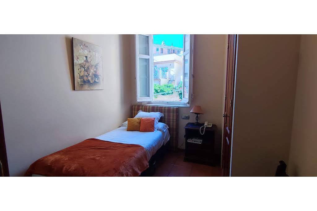 Hotell i Malaga från 63 kr per natt