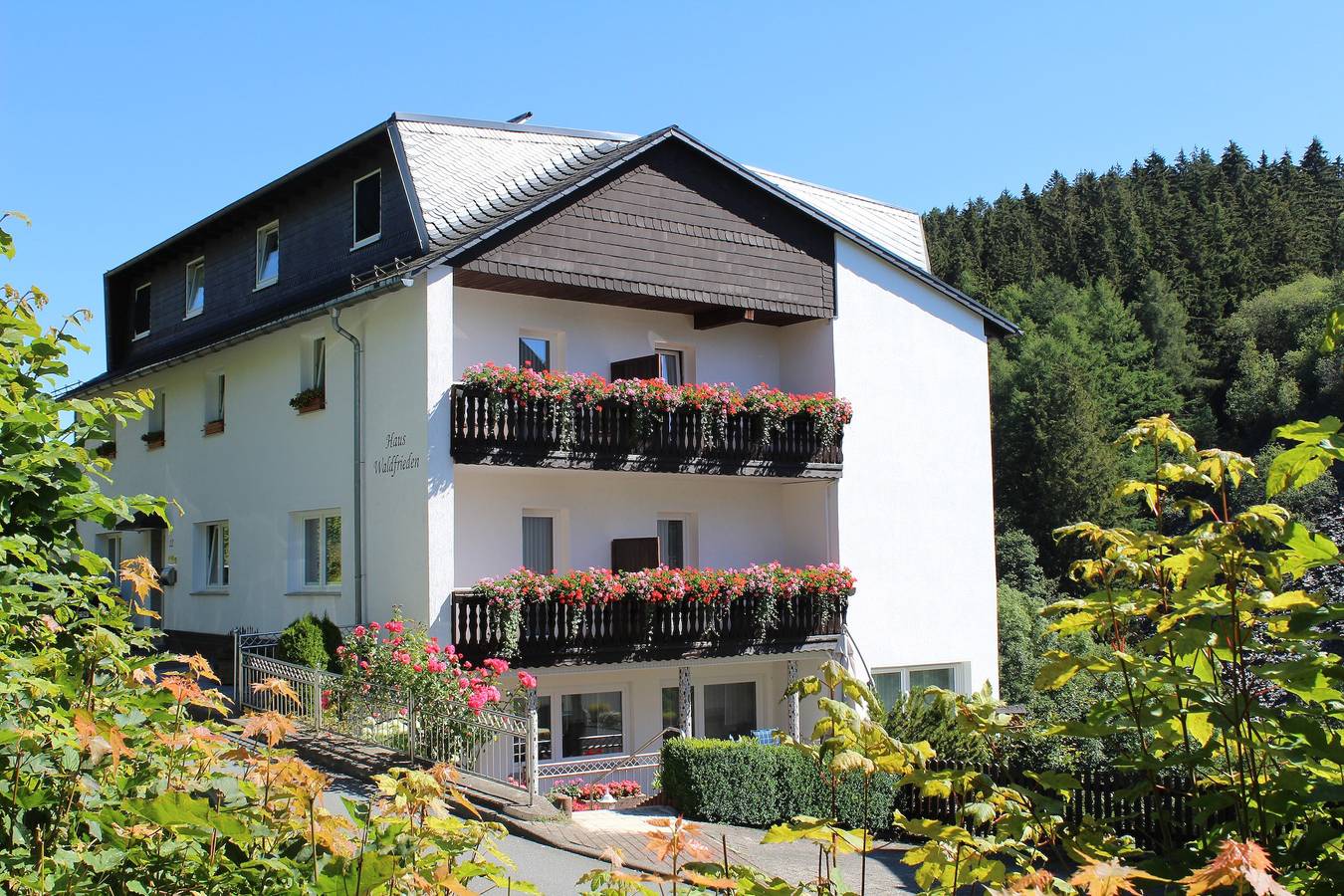 Hotell i Upland från 114 kr per natt