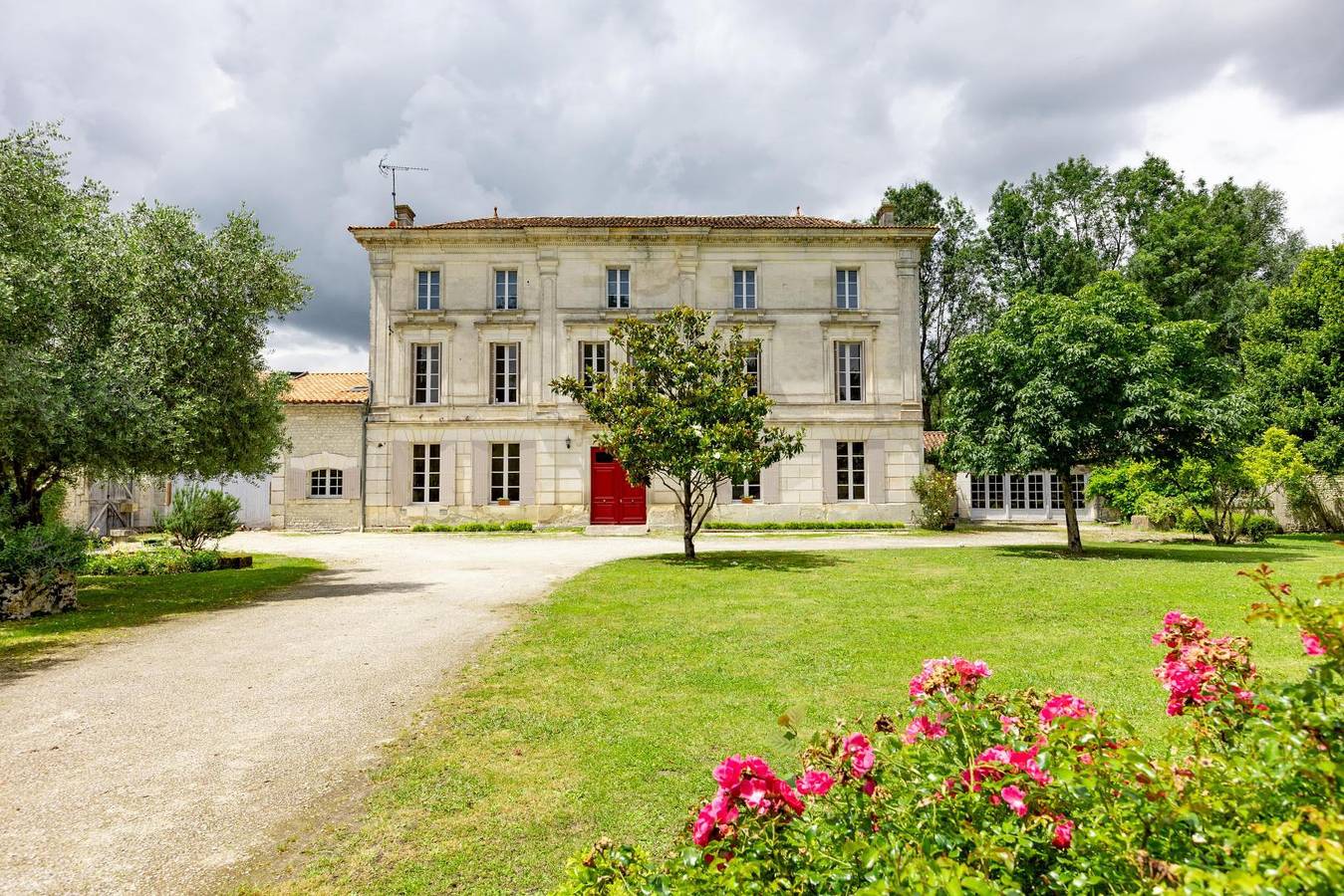 Hotell i Charente från 97 kr per natt