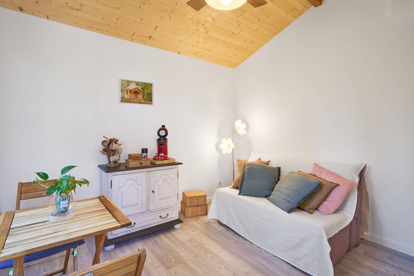 Hotell i Eyliac från 63 kr per natt