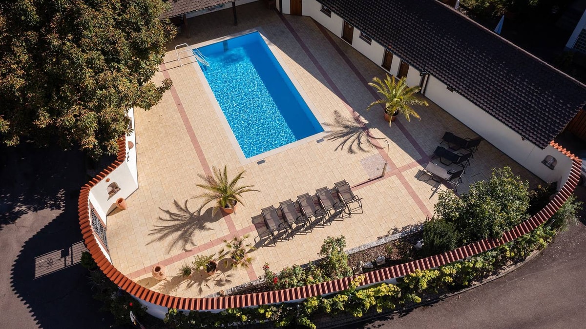 Hotell i Oberrhein från 98 kr per natt