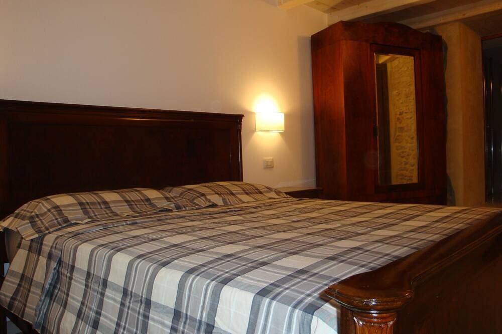 Hotell i Valpolicella från 73 kr per natt