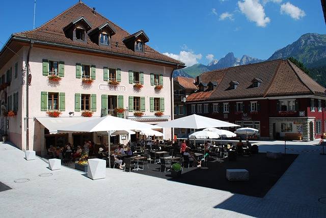 Hotell i Château-d' Oex från 219 kr per natt