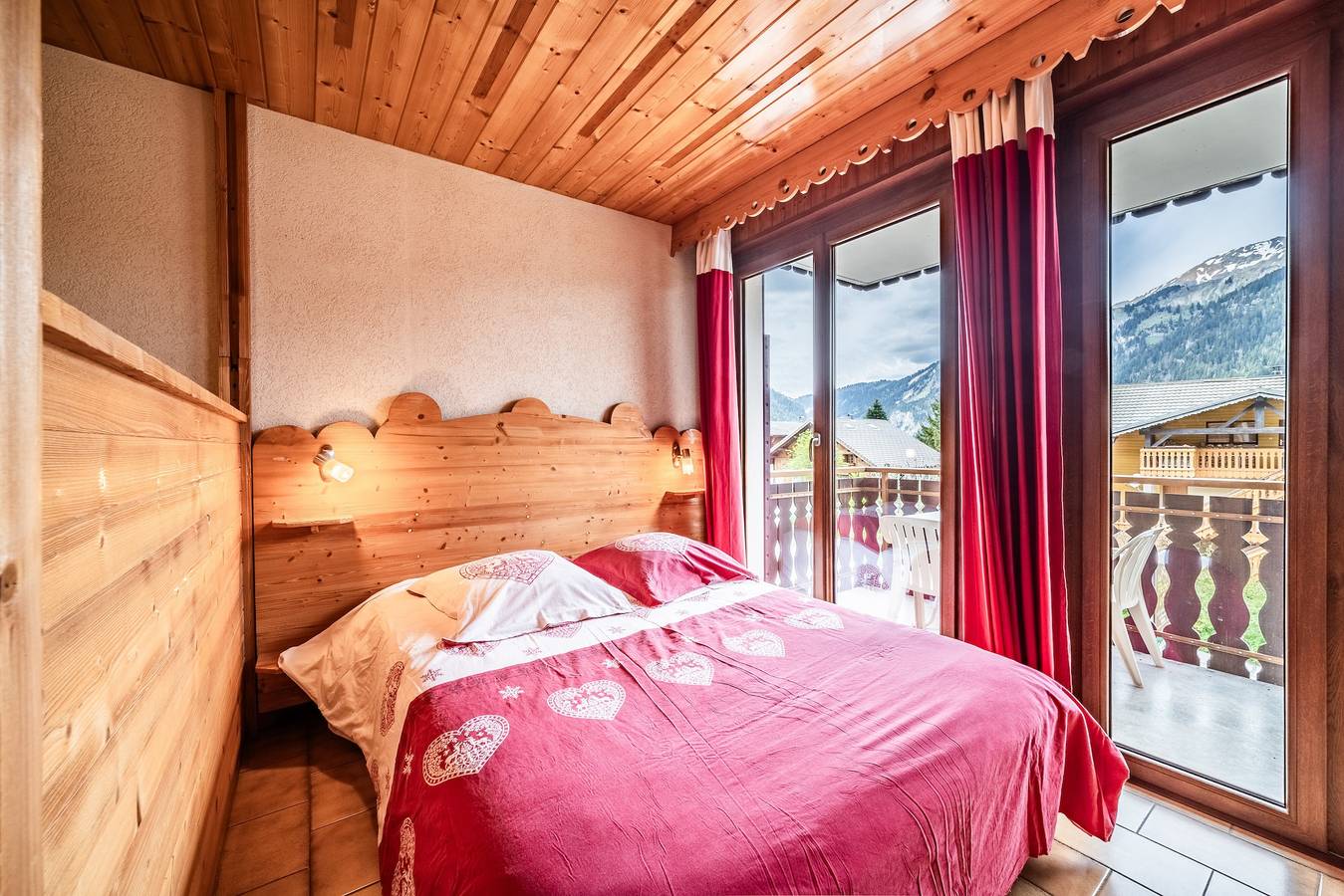 Hotell i Chatel från 105 kr per natt