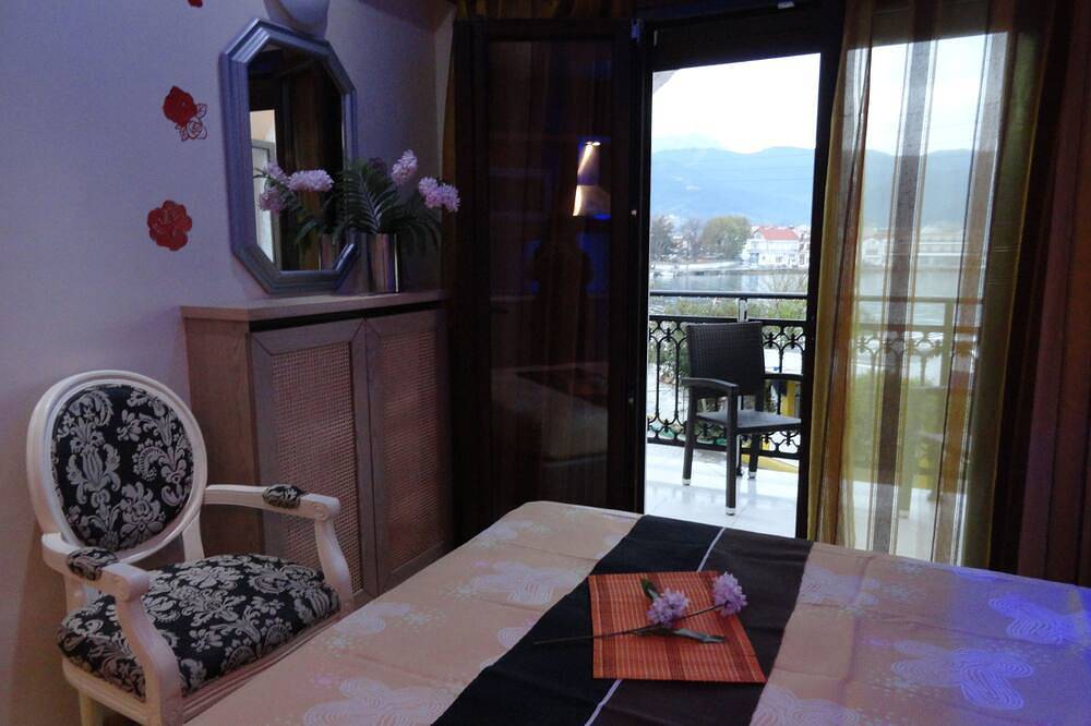 Hotell i Thassos Stad från 34 kr per natt