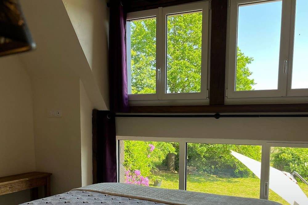 Hotell i Maen-Roch från 203 kr per natt