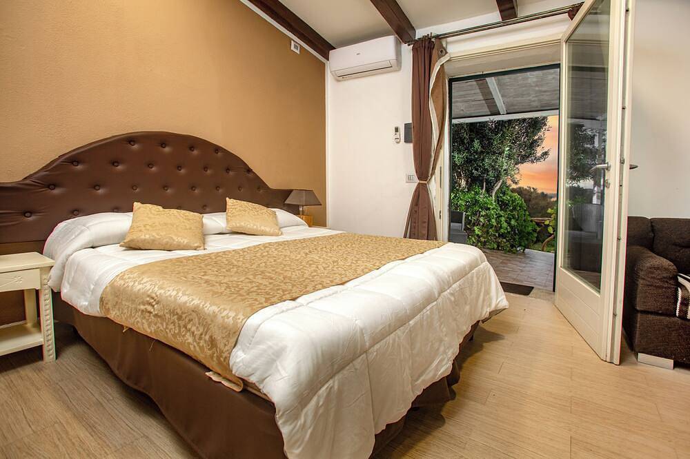 Hotell i Gallura från 10487 kr per natt