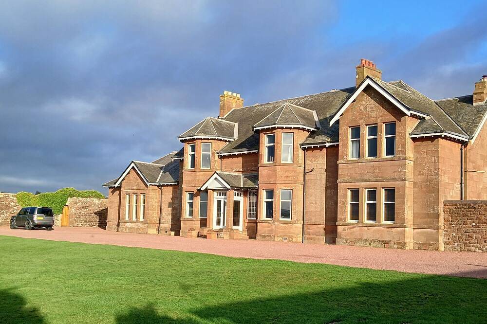 Hotell i Ayrshire från 193 kr per natt