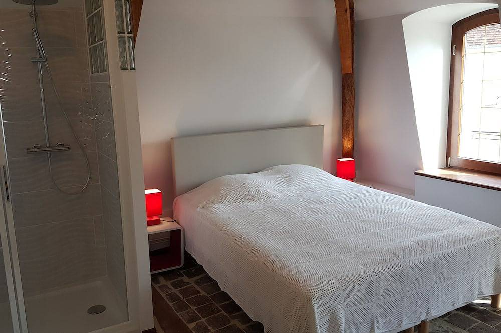 Hotell i Nièvre från 106 kr per natt