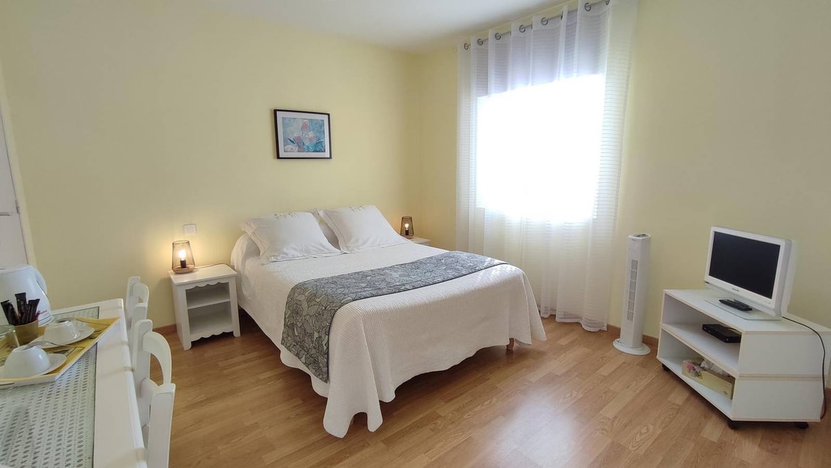 Hotell i Doudeville från 79 kr per natt