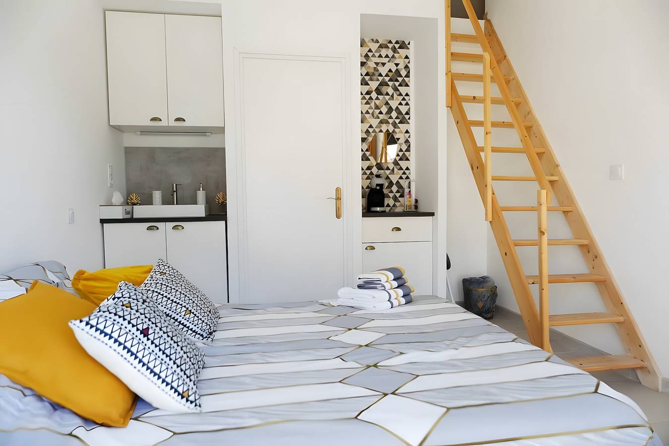 Hotell i Gironde från 102 kr per natt