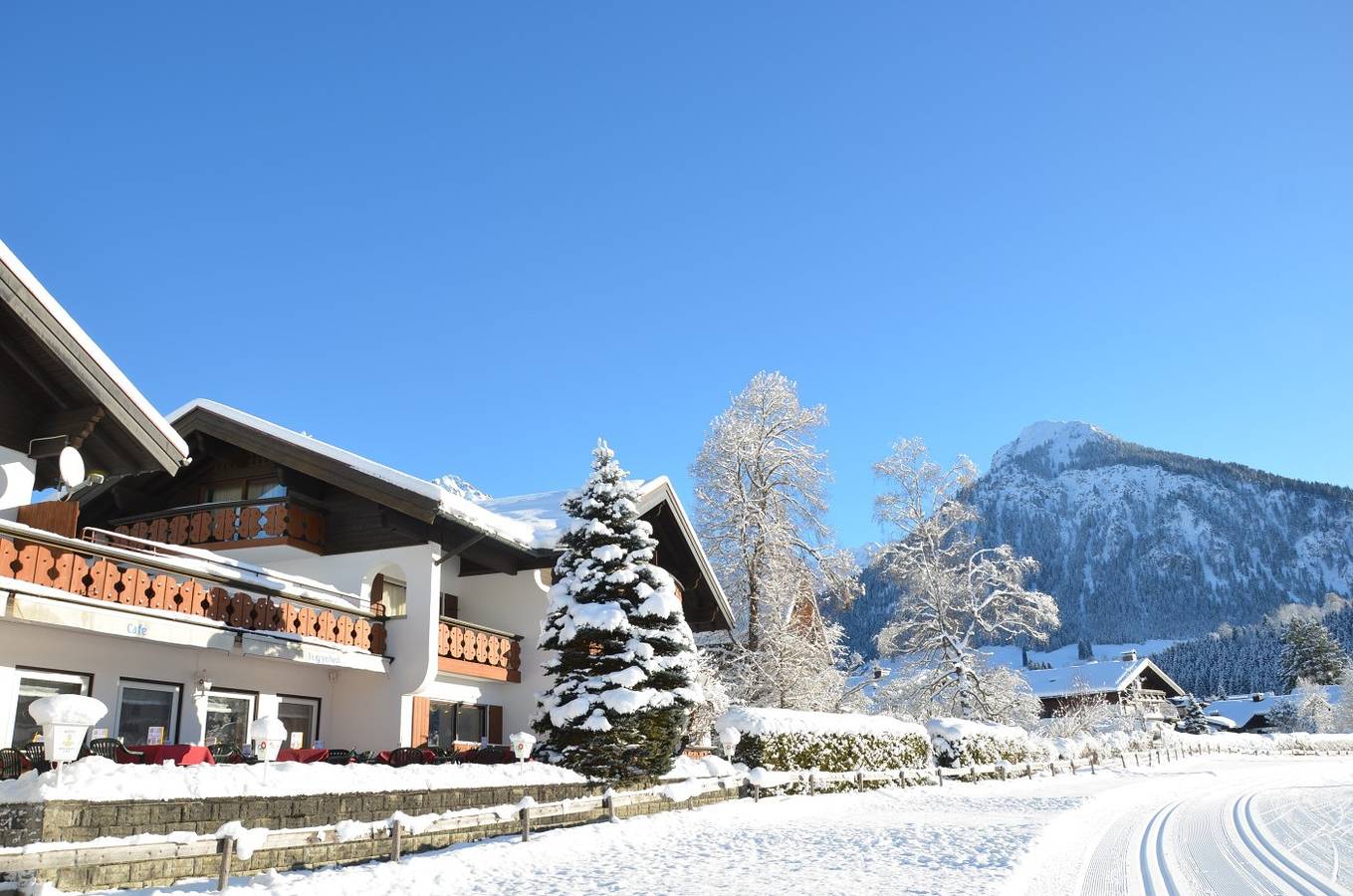 Hotell i Allgäu från 113 kr per natt