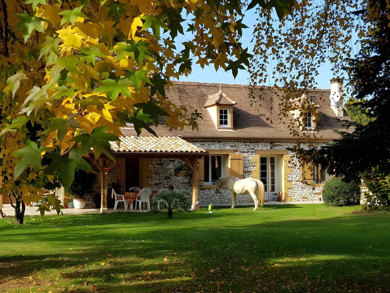 Hotell i Dordogne från 69 kr per natt