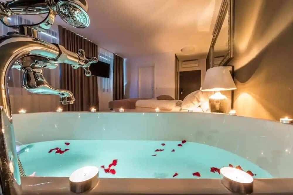 Hotell i Smoljanac från 208 kr per natt
