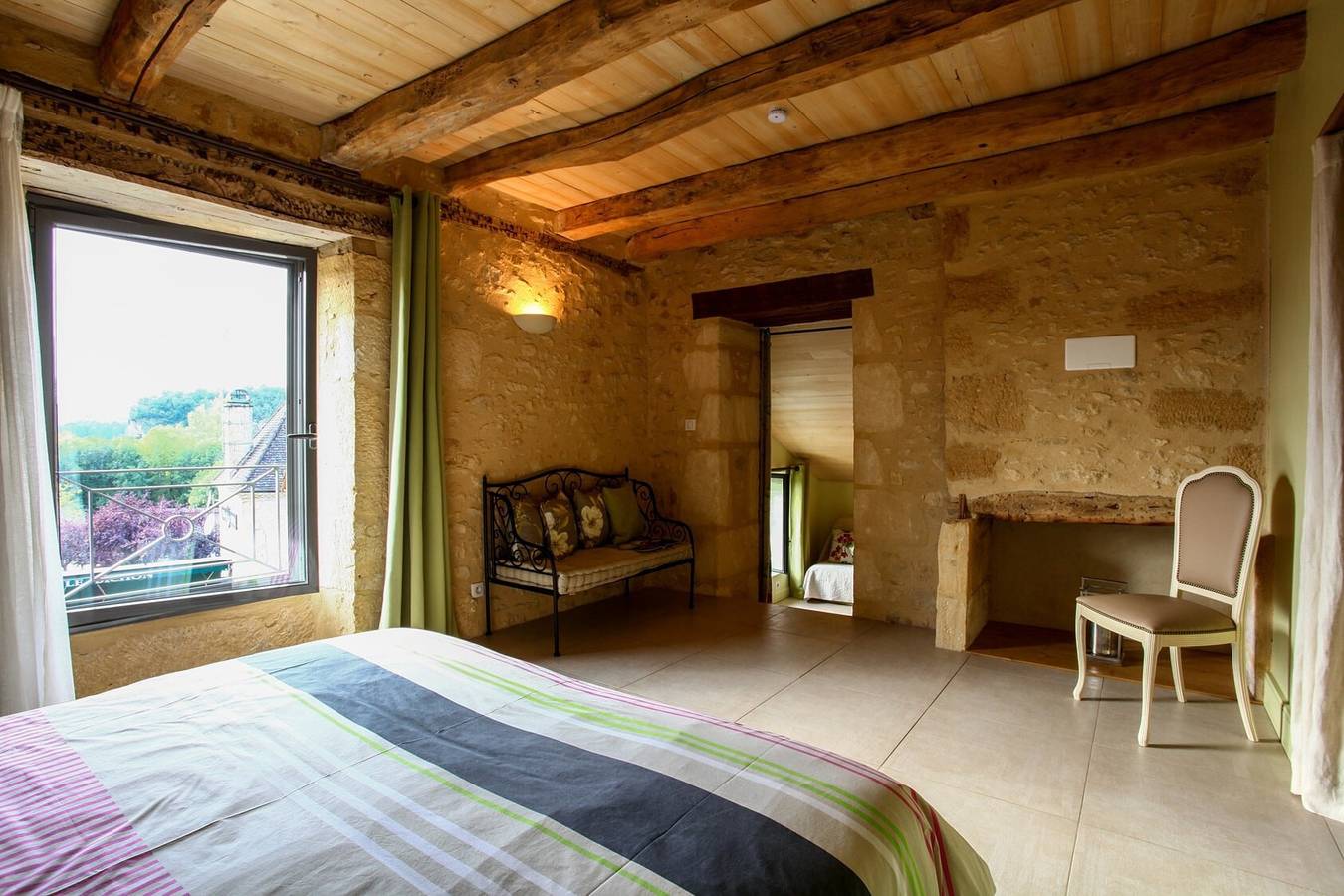 Hotell i Dordogne från 110 kr per natt