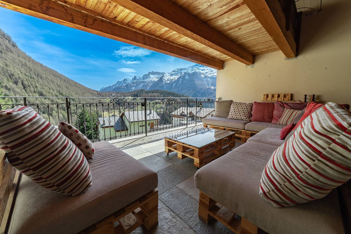 Hotell i Valtellina från 115 kr per natt
