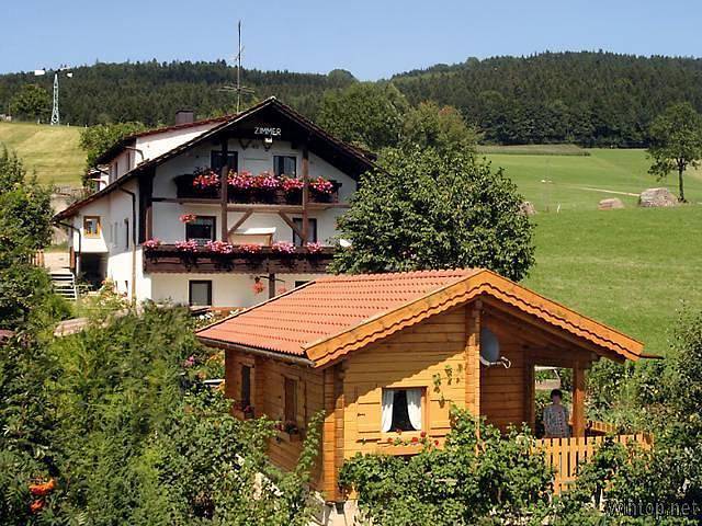 Hotell i Hauzenberg från 63 kr per natt