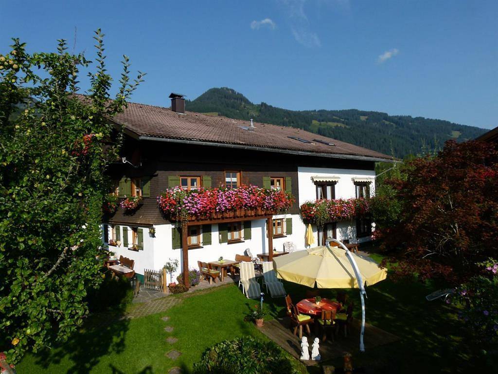 Hotell i Allgäu från 85 kr per natt