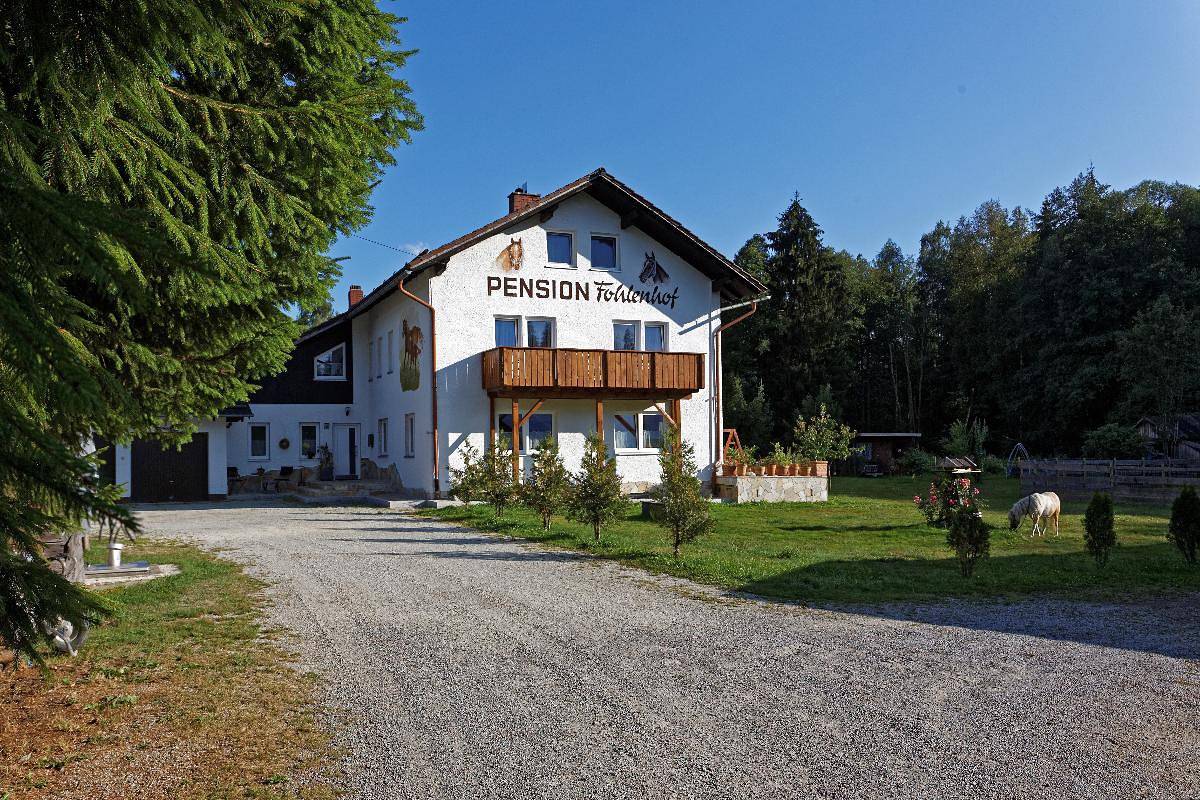 Hotell i Frauenau från 174 kr per natt