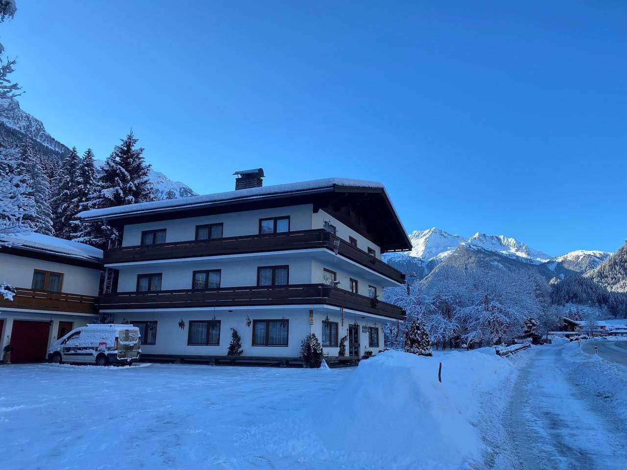 Hotell i Pinzgau från 41 kr per natt