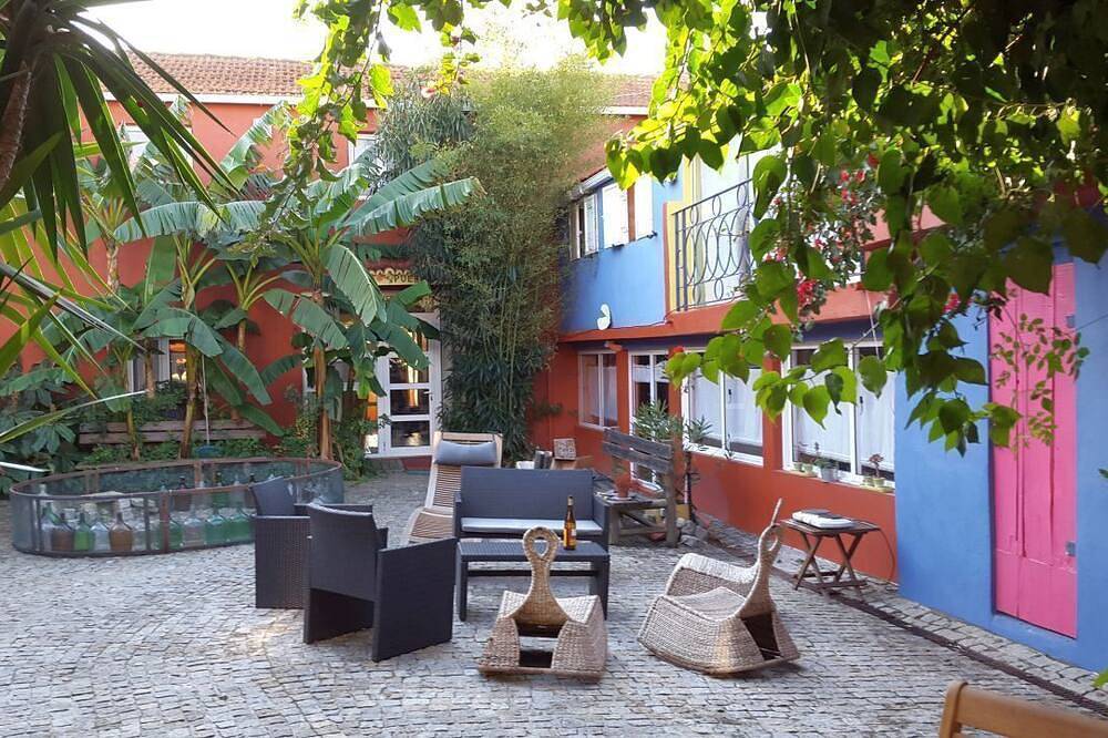 Hotell i Aveiro från 68 kr per natt