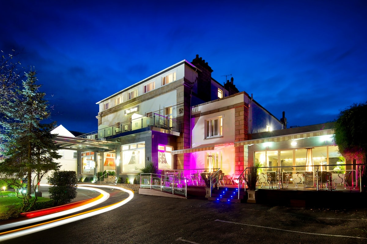 Saint Helier Jersey - The Savoy Jersey