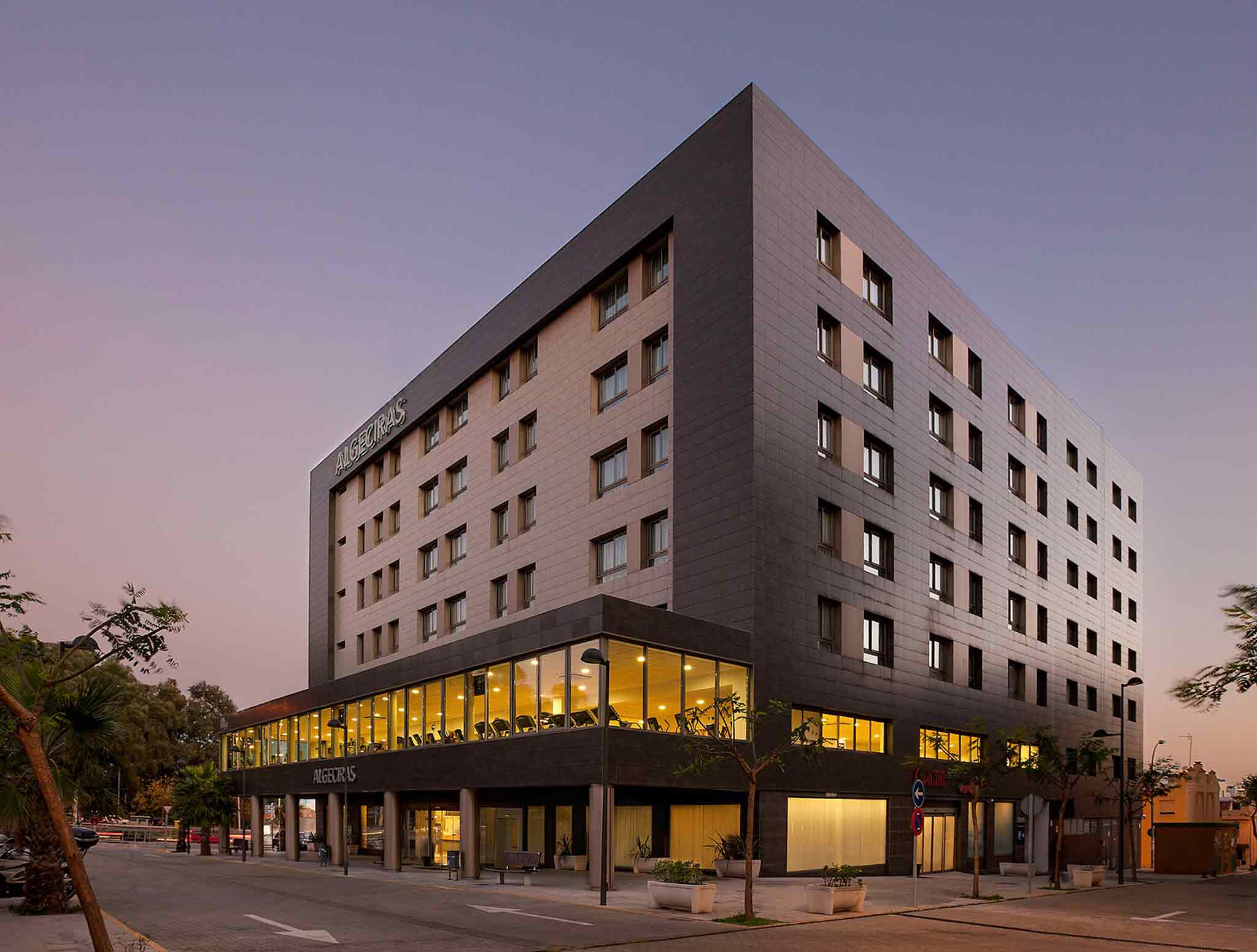 Stockholm - Algeciras - Suittes Hotel