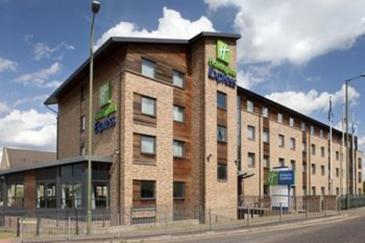 Kings Langley - Holiday Inn Express HEMEL HEMPSTEAD by IHG