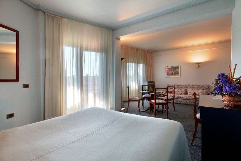 Barbastro - Hotel Rey Sancho Ramírez Somontano SL